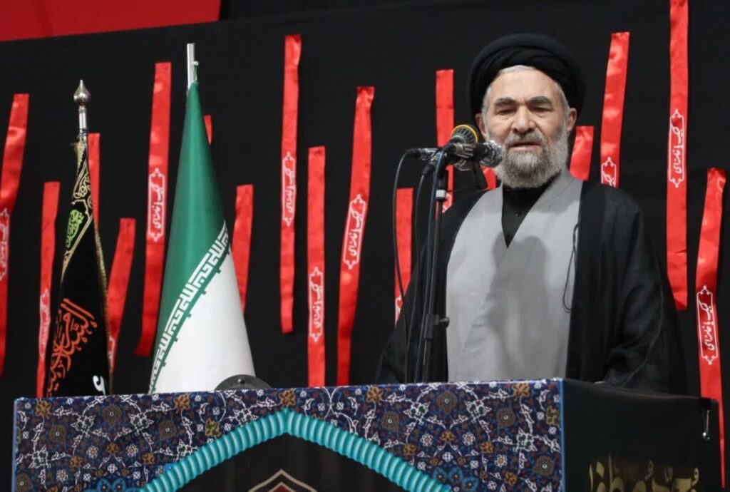 امام جمعه بروجرد: حفظ وحدت میان مسلمانان ضروری است